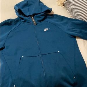 Nike tech fleece, men’s large blue